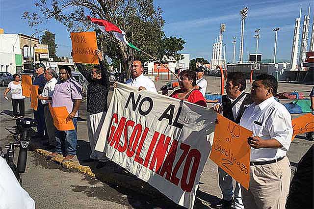 Continúan las protestas por «gasolinazo»