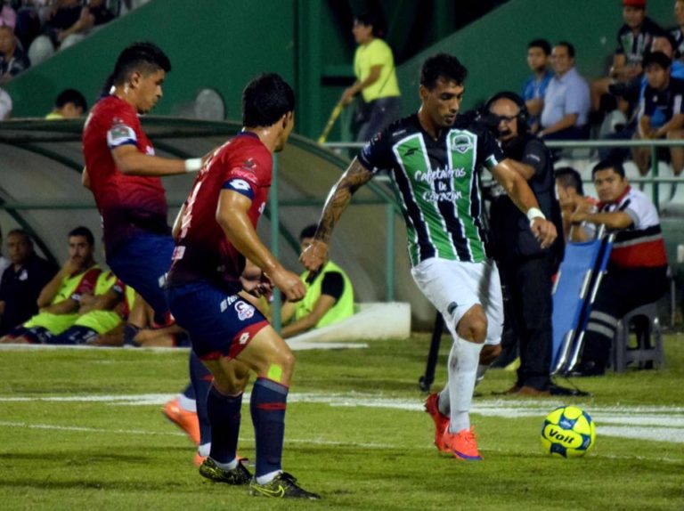 Con golazo, Cafetaleros triunfa sobre Cimarrones