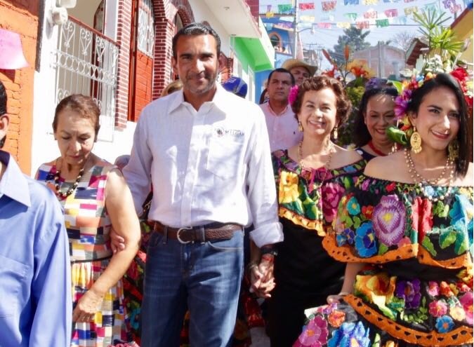 Hay que fomentar nuestras tradiciones que generan turismo y empleo productivo: Sen. Melgar