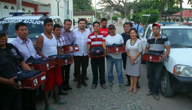Respalda Fernando Castellanos el fortalecimiento de la seguridad en Copoya