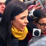 Emma Coronel acude a audiencia de El Chapo en NY pero sólo cruzan miradas