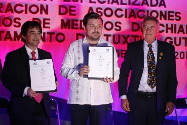 Fortalece Fernando Castellanos vínculos con federación médica para elevar la calidad de la salud en Tuxtla Gutiérrez