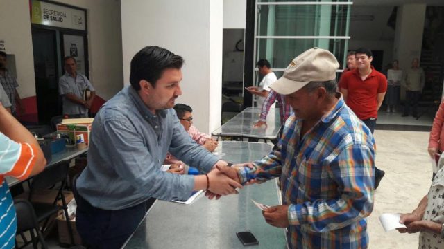 Con el respaldo del gobernador Velasco generamos mayor bienestar a los abuelitos: Fernando Castellanos