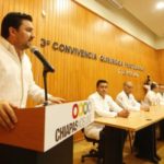 Inaugura Fernando Castellanos campaña de proctología gratuita en Tuxtla