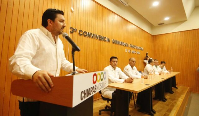 Inaugura Fernando Castellanos campaña de proctología gratuita en Tuxtla