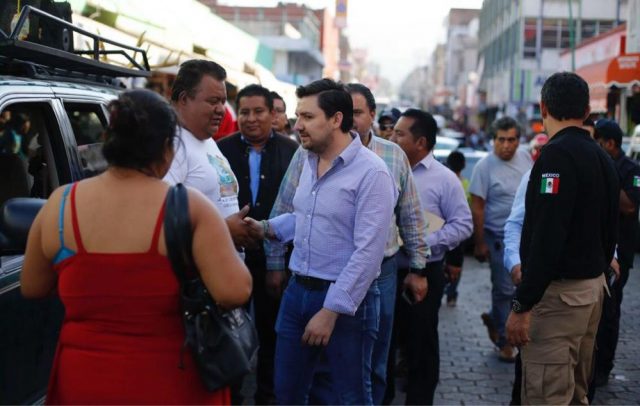 Tuxtla cumple seis meses libres de comercio informal: Fernando Castellanos