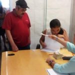 Continúa SMAPA cumpliendo con la entrega de vales de despensa a trabajadores