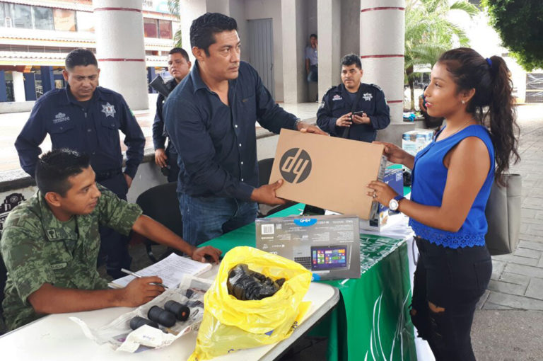 Participación ciudadana, éxito del canje  de armas en Tuxtla y Tapachula: RLS