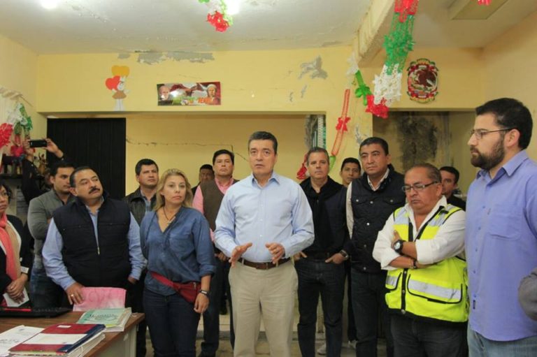 Recorre Rutilio juzgados e inmuebles de San Cristóbal