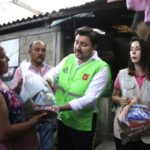 Continúa Fernando Castellanos recorridos para entrega de ayuda humanitaria y verificación de daños en Tuxtla