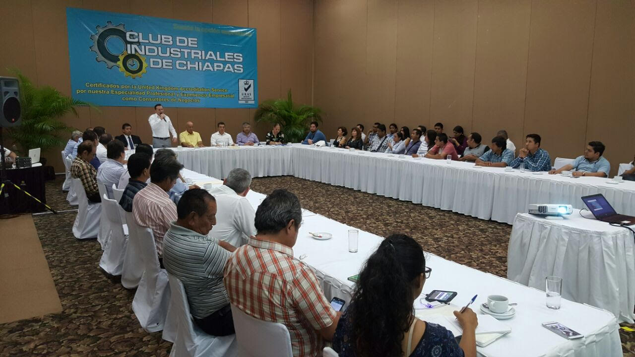 Durante reunión de empresarios, destacan coordinación para combatir delitos en Tapachula