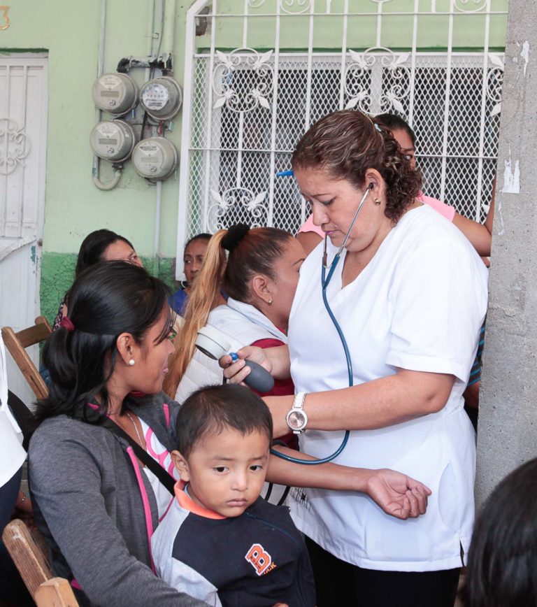 Servicios de salud gratuitos para detección del cáncer de mama: ERA