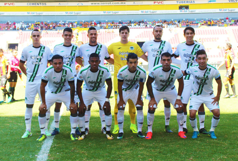 Cafetaleros sigue soñando con liguilla, derrota 2-1 a Leones Negros