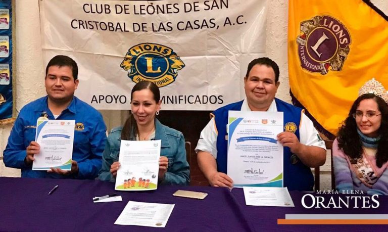 Orantes López, dona becas de Resiliencia Infantil