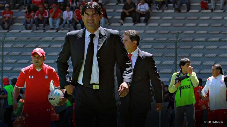 José Cardozo, eterno verdugo de Chivas, a rematar al Rebaño