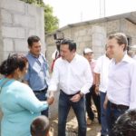 Velasco y Osorio constatan avance de reconstrucción en Chiapas