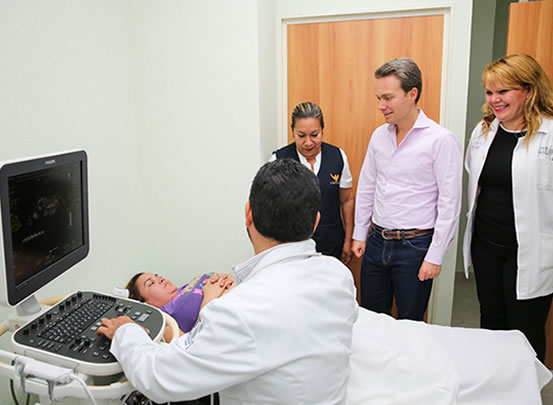 Destaca Velasco calidad en atención e instalaciones del nuevo Centro de Salud de Tuxtla