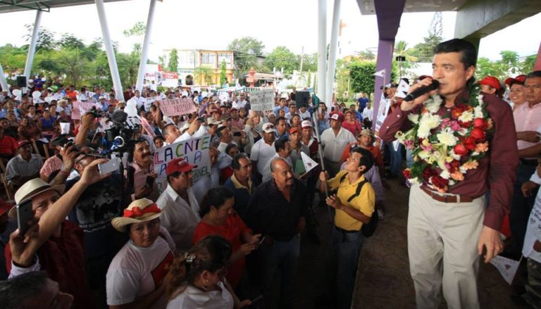 La base del progreso está en la correcta aplicación de los presupuestos: Rutilio