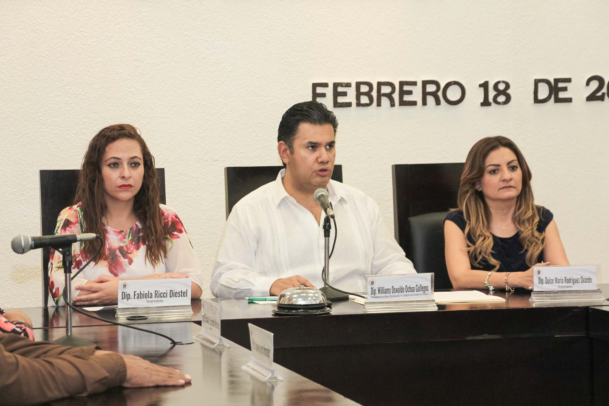 Congreso del Estado toma protesta a nuevo Concejo municipal de Oxchuc