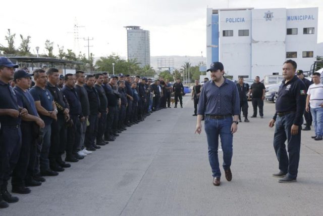 Reafirma Fernando Castellanos su compromiso con el fortalecimiento de la Policía Municipal