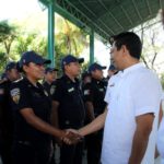 Llaven Abarca reconoce a mujeres policías