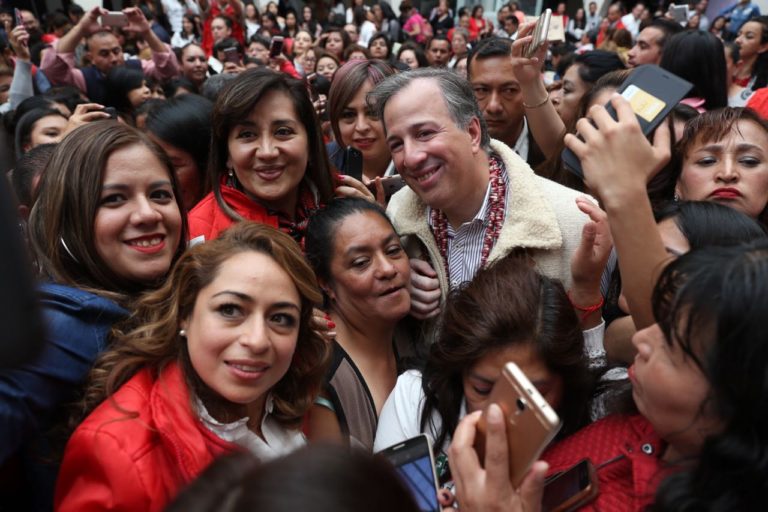 Día Internacional de la Mujer: Pide Meade equidad y cero violencia