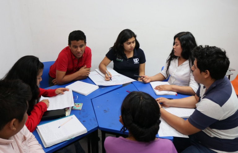 Dotan a las y los jóvenes de las competencias necesarias para ser emprendedores sustentables