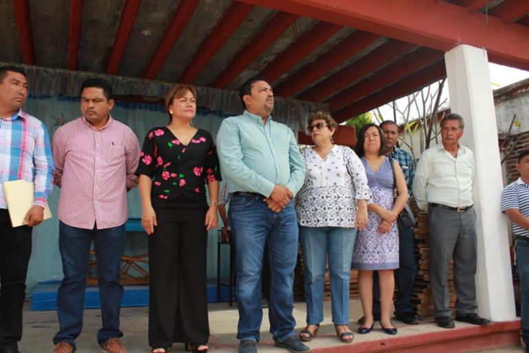 Abastecen agua en Chiapa de Corzo