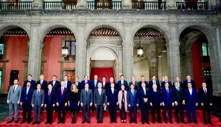 Primera reunión del Presidente Andrés Manuel López Obrador con gobernadora y gobernadores