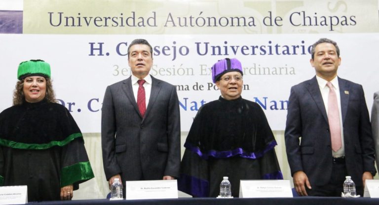 Atestigua Rutilio toma de protesta de rector de la Unach