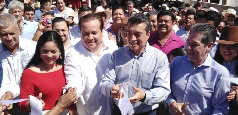 Rutilio y Mariano inauguran Expo ganadera Villaflores