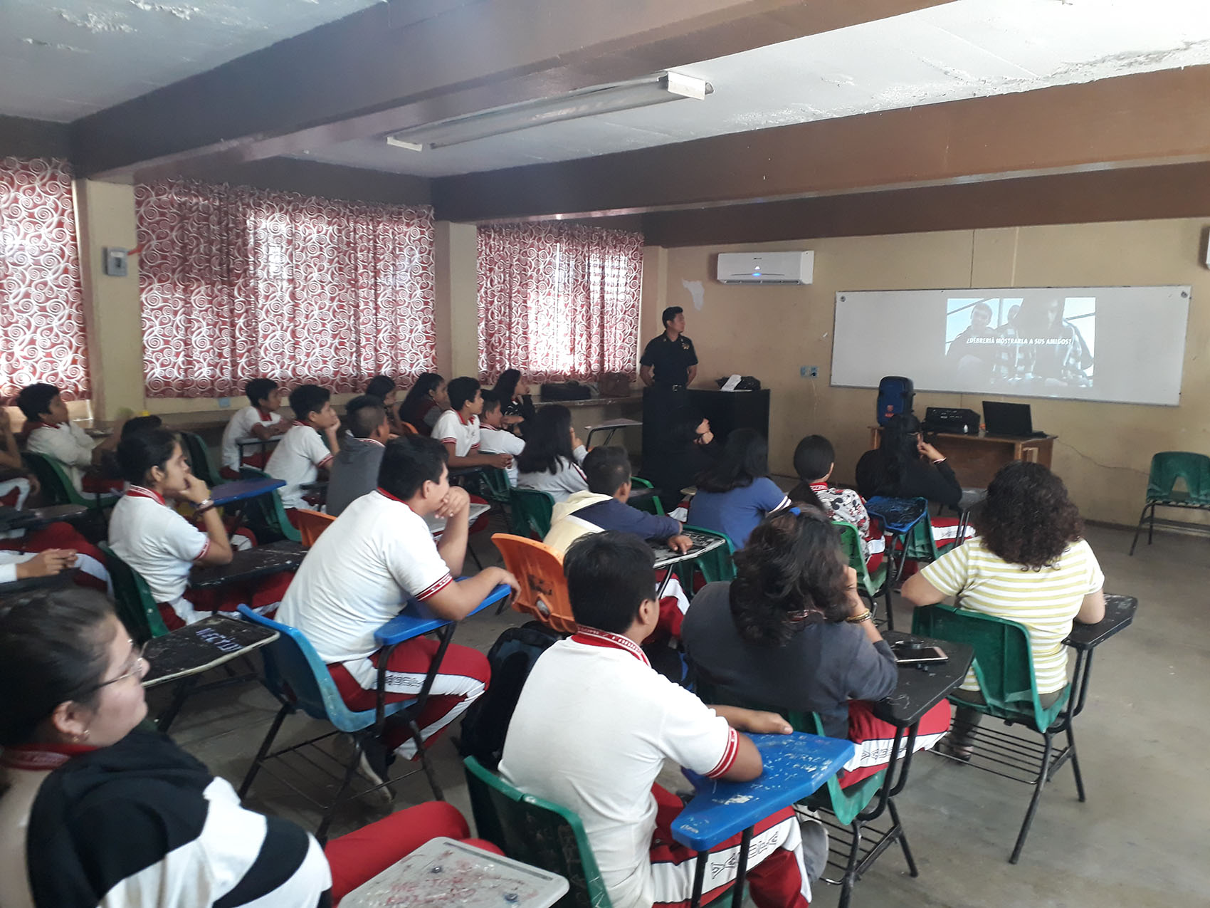 Policía Cibernética de la SSyPC imparte pláticas a estudiantes de nivel básico