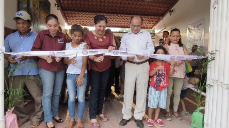 Para el fortalecimiento del desarrollo social… alcalde Óscar Gurría inaugura instalaciones del CEDECO INDECO CEBADILLA