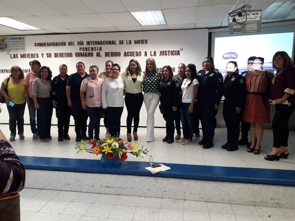 Gobierno Municipal y Casa Jurídica de Tapachula… Dictan ponencia «Las mujeres y su derecho humano al debido acceso a la justicia»