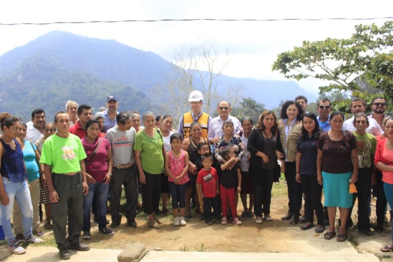 Construcción del sistema de agua potable del Cantón Sinaí