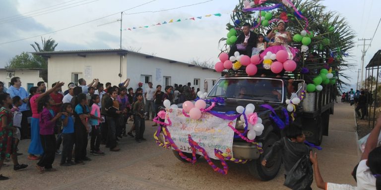 Mariano Rosales Zuarth asiste como invitado al aniversario 62 de ejido Roblada Grande