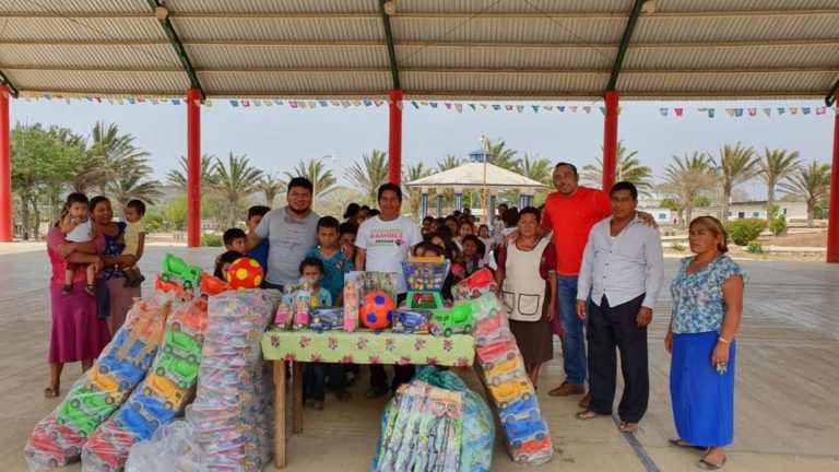 Celebran en diversas colonias de Villaflores el Día del Niño