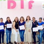 DIF Villaflores entrega Diplomas de sus Cursos-Talleres