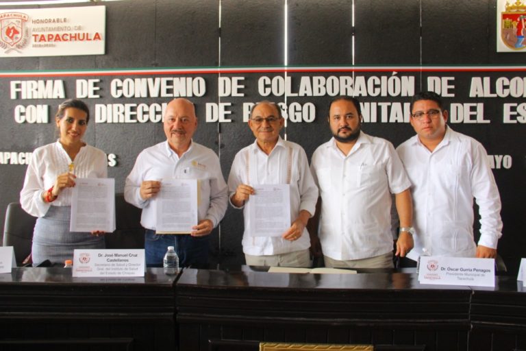 FIRMA AYUNTAMIENTO Y SECRETARÍA DE SALUD CONVENIO DE COLABORACIÓN PARA REFORZAR LA REGULACIÓN DE LA VENTA DE ALCOHOL