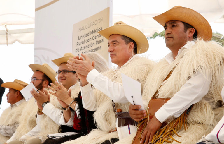 En Chamula, Rutilio Escandón inaugura Unidad Médica Rural del IMSS-Bienestar