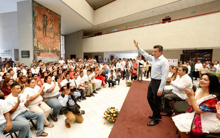 Exhorta Rutilio Escandón a personas beneficiadas con preliberación a servir positivamente a la sociedad