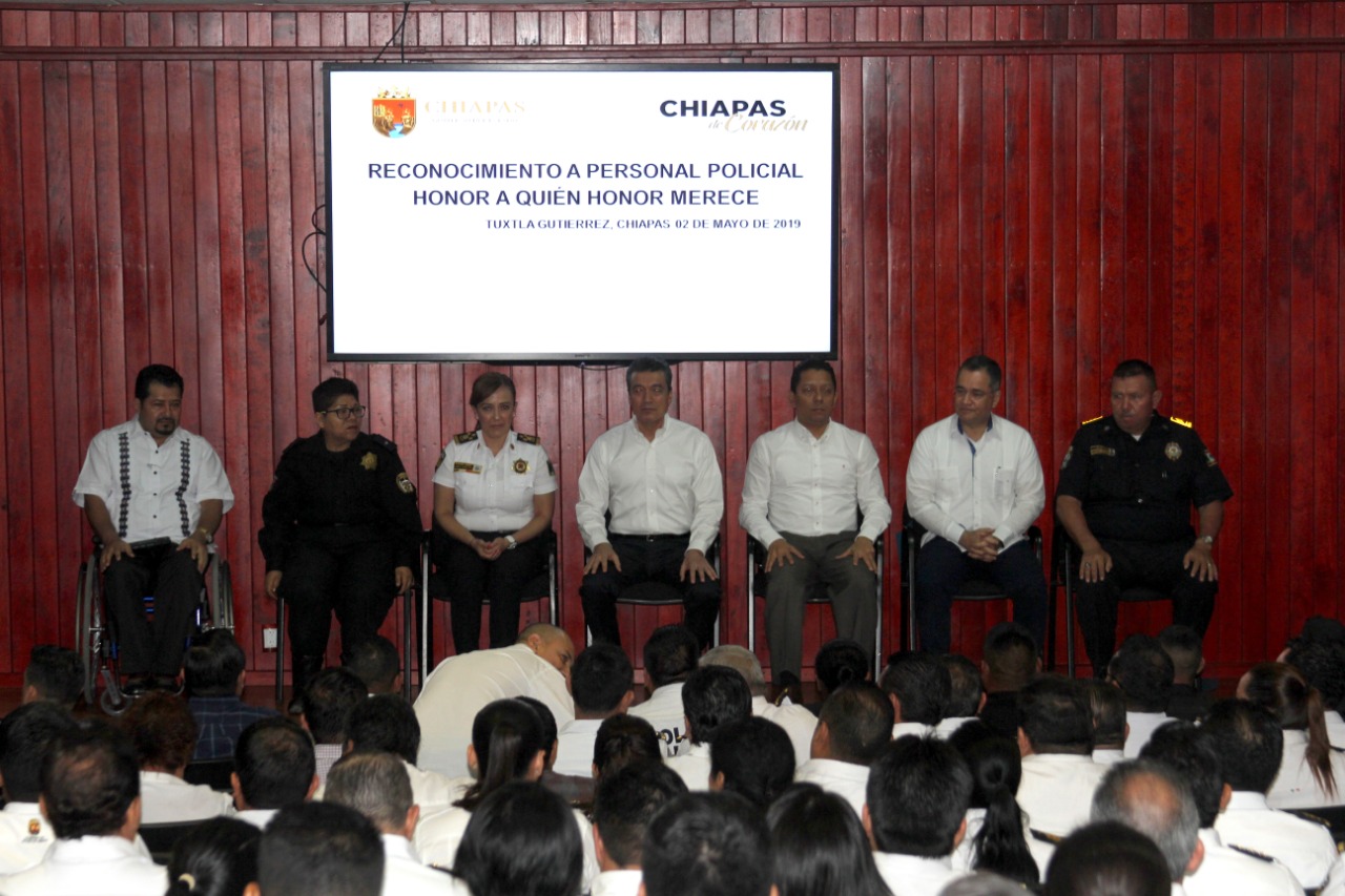 Refrenda Gabriela Zepeda compromiso de garantizar seguridad en Chiapas