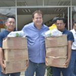 Entrega Mariano Rosales ayuda humanitaria a combatientes de incendios forestales