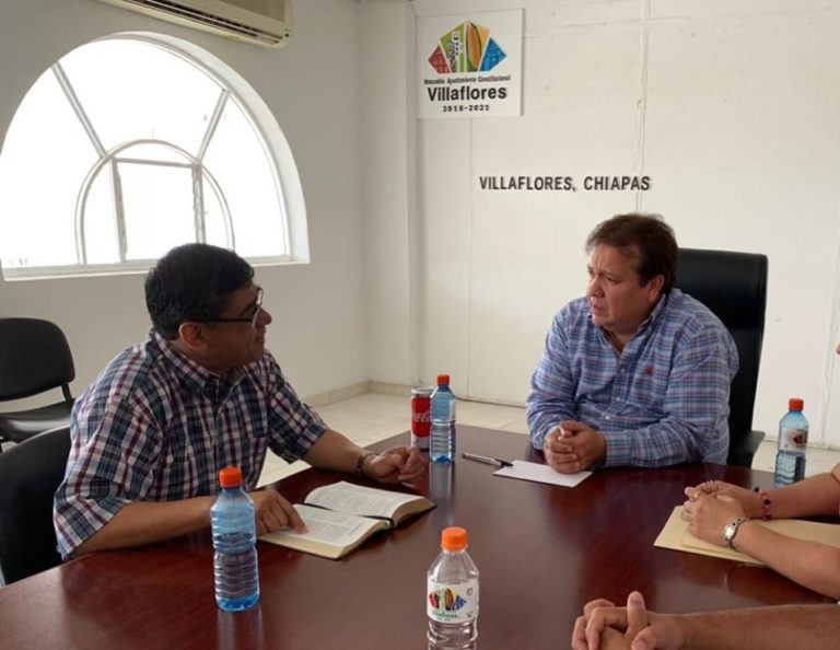 Mariano Rosales recibió a pastor de la iglesia del Nazareno que está próxima a cumplir 100 años en Villaflores