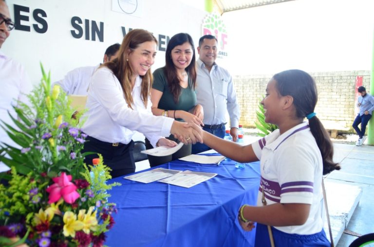 Villaflores replica el Concurso de Dibujo “Pintando un Chiapas sin violencia”