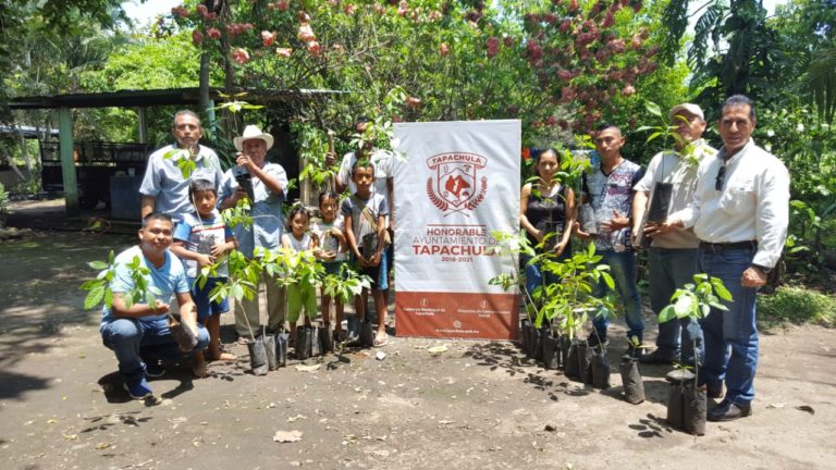 Habitantes se unen por el medio ambiente… GOBIERNO MUNICIPAL EXTIENDE ACCIONES DE REFORESTACIÓN A ZONAS RURALES