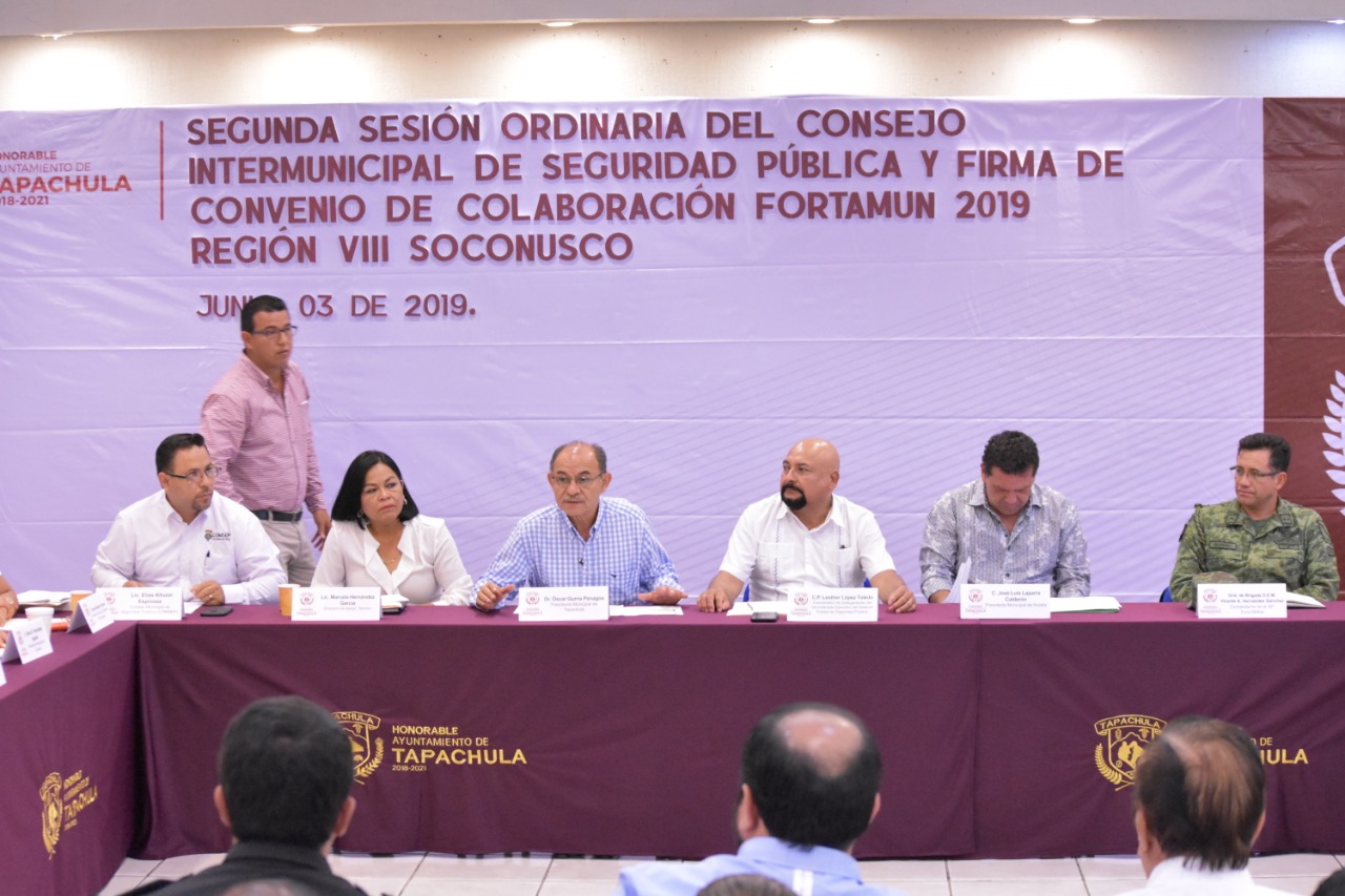 EL PRESIDENTE MUNICIPAL, DR. ÓSCAR GURRÍA PENAGOS SIGNÓ EL CONVENIO DE COLABORACIÓN FORTAMUN 2019 JUNTO CON ALCALDES DE LA REGIÓN VIII SOCONUSCO