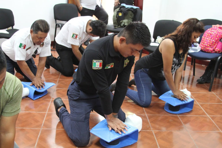 Capacitan a policías estatales sobre primeros auxilios