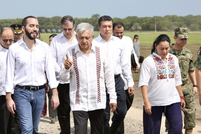 Rutilio Escandón destaca visión del presidente AMLO para atender la migración desde las causas