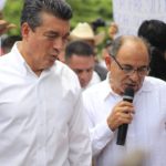 EL GOBERNADOR DEL ESTADO, DR. RUTILIO ESCANDÓN CADENAS Y EL PRESIDENTE MUNICIPAL, DR. ÓSCAR GURRÍA PENAGOS, INAUGURARON ALUMBRADO PÚBLICO EN FRACCIONAMIENTO LOS CAFETALES